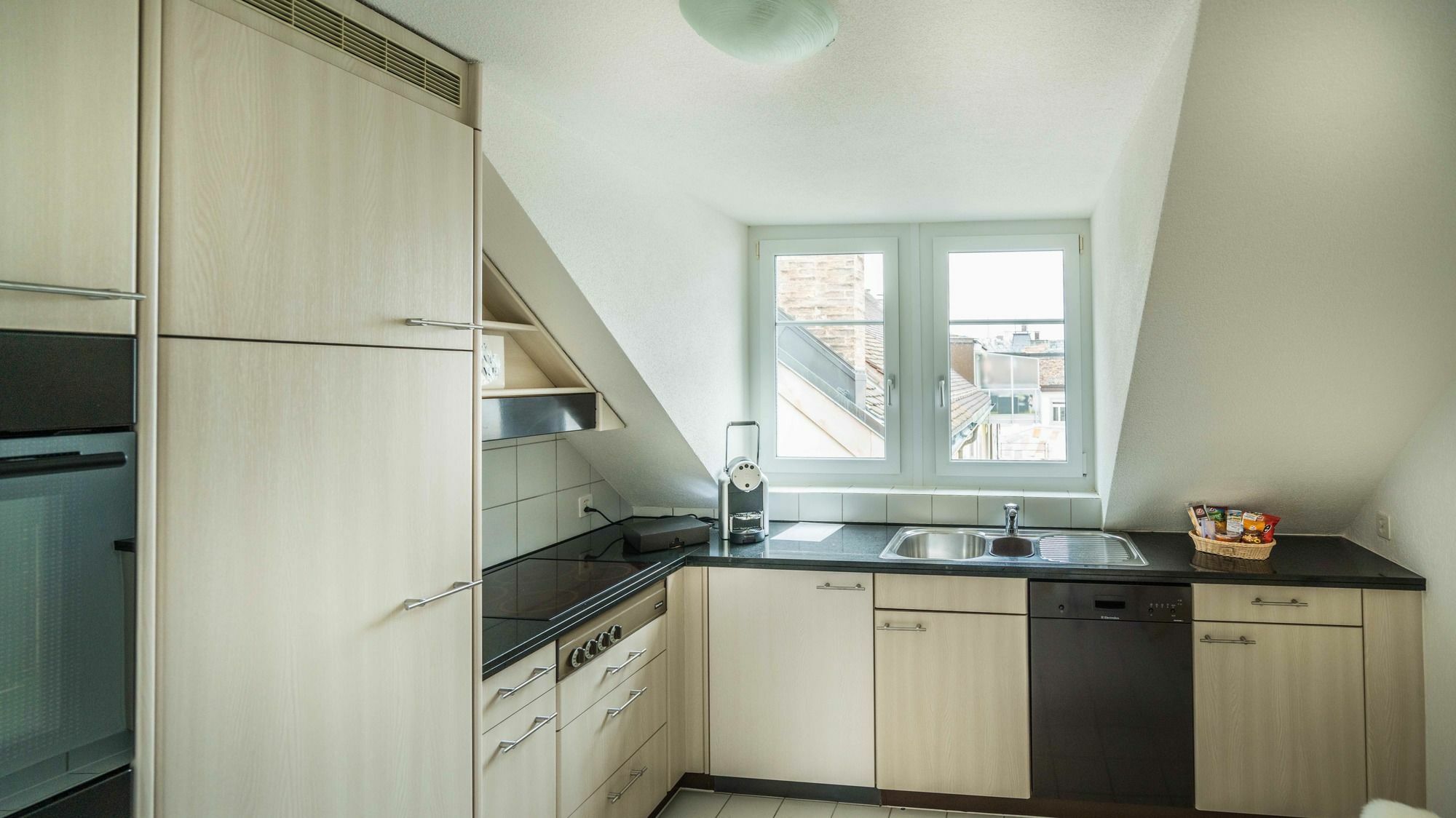 Loewenplatz Apartment Near Station By Airhome Zurigo Esterno foto